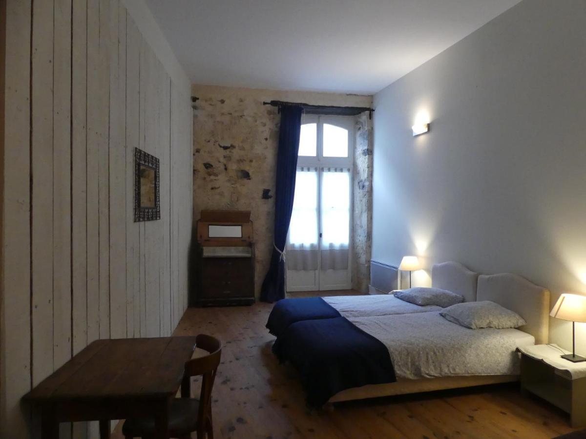 Hotel Saint Laurans Aurignac  Eksteriør billede