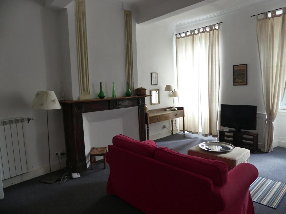 Hotel Saint Laurans Aurignac  Eksteriør billede