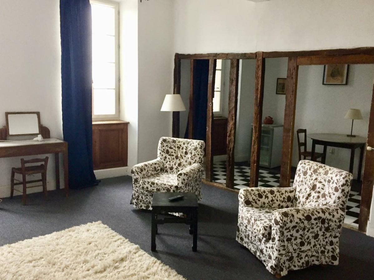 Hotel Saint Laurans Aurignac  Eksteriør billede
