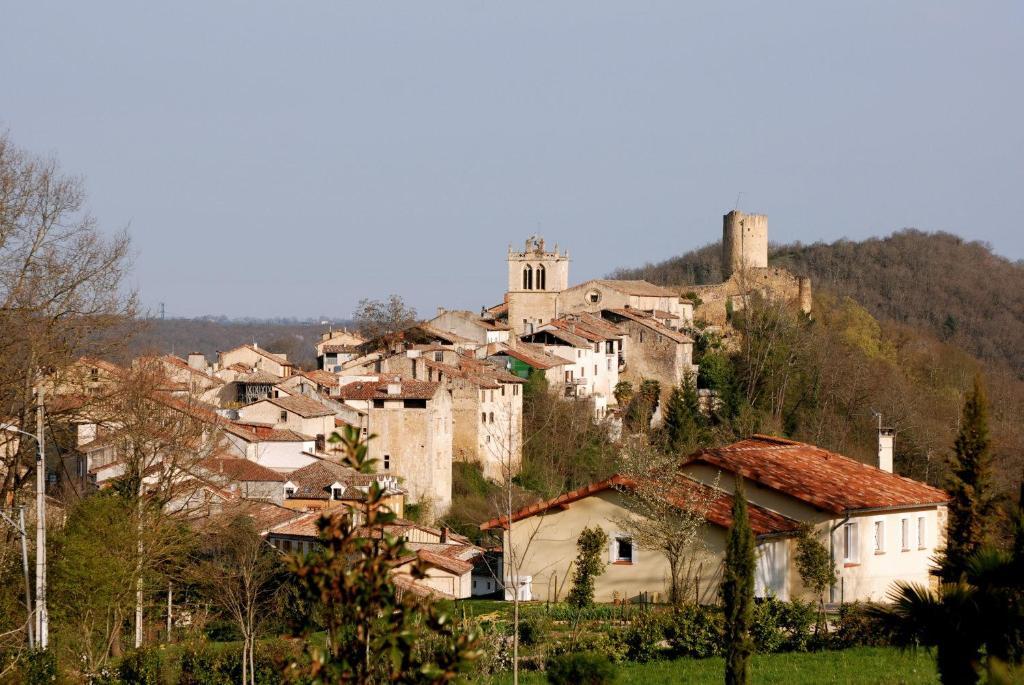 Hotel Saint Laurans Aurignac  Eksteriør billede